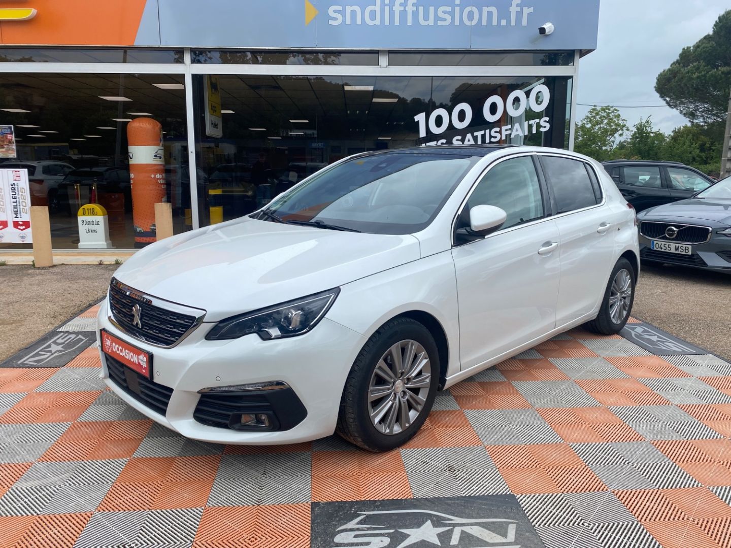 PEUGEOT 308 1.2 PureTech 130 ALLURE