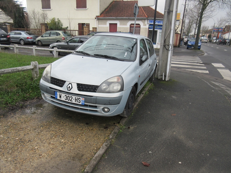 Renault Clio 1.4 16V 98CH EXPRESSION 5P