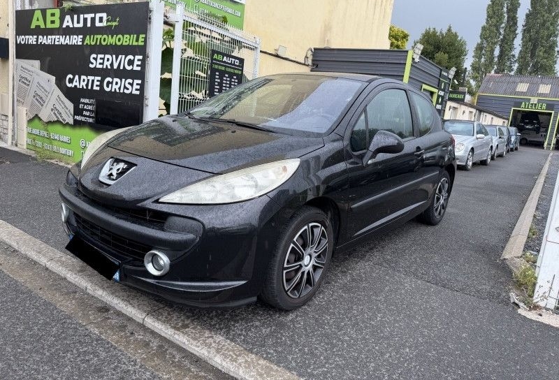 Peugeot 207  1.6 HDI90 SPORT 3P