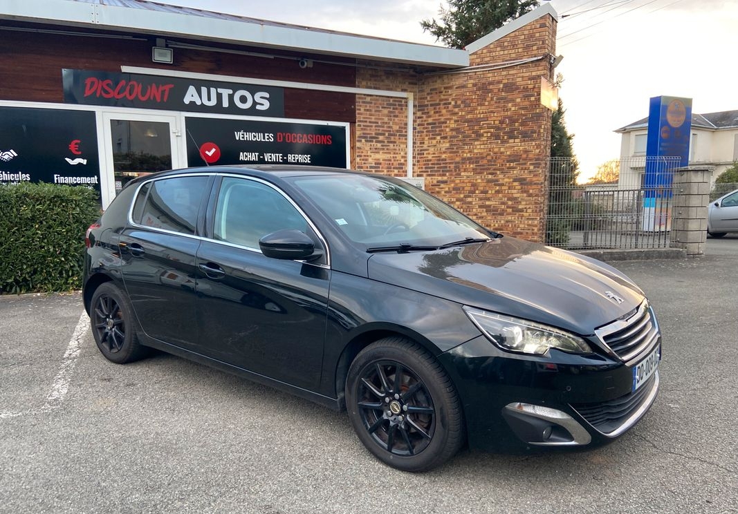 Peugeot 308 II Allure 1.2 L 130 cv