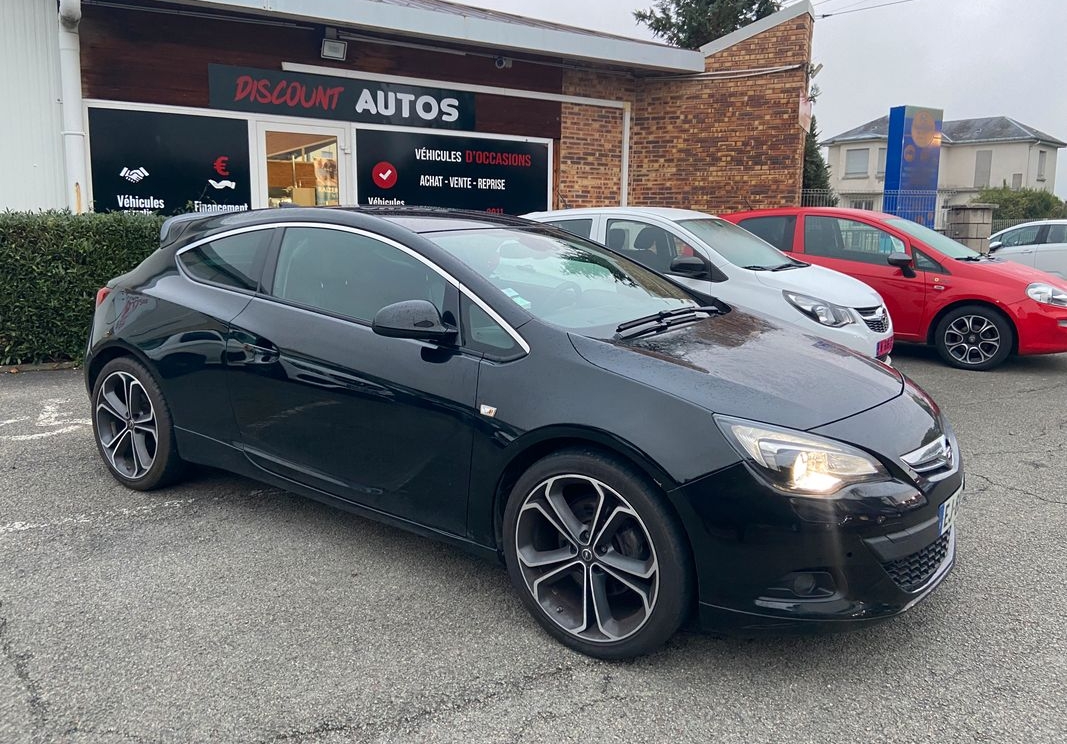 Opel Astra GTC 1.4L Turbo 140 cv