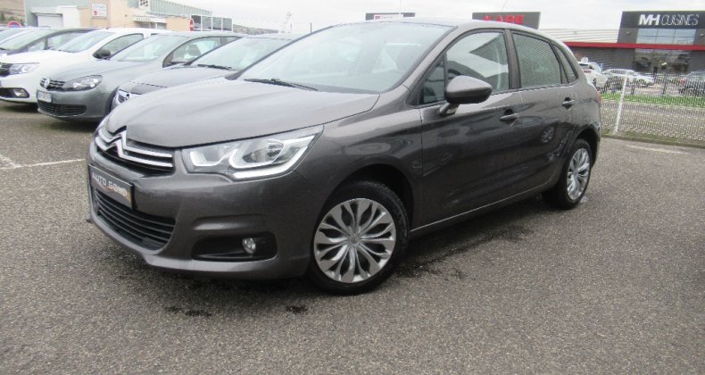 Citroen C4 ESSENCE 110 CV vitamine 1ER MAIN