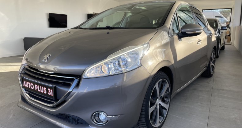 Peugeot 208 120ch BVM5 FÃ©line