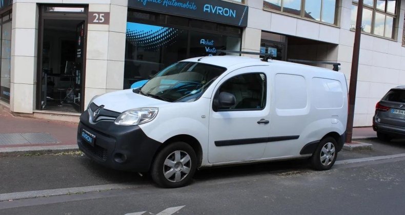 Renault Kangoo II (2) 1.5 DCI 110 MAXI / ATTELAGE