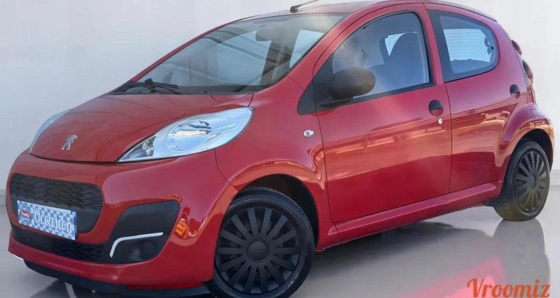 Peugeot 107 1.0e 68 Blue Lion Access Rouge â Garan