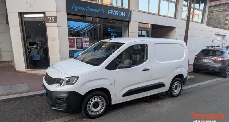 Peugeot Partner Vu III 1.6 BLUEHDI 100CV Standard
