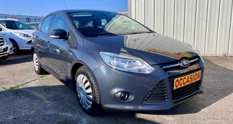 Ford Focus 1.6 TDCI 95CH TREND /CARNET ENTRETIEN / 