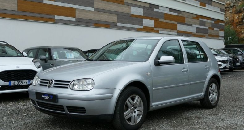 Volkswagen Golf 1.6i Confort
