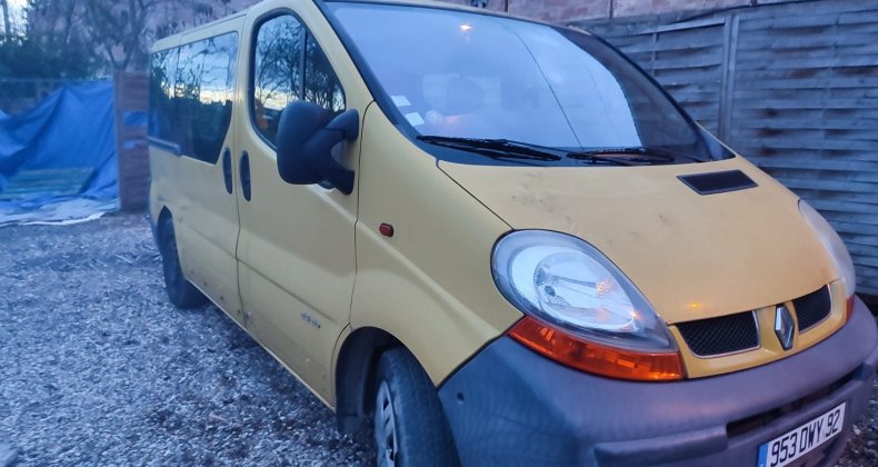Renault Trafic 9 places L1H1 COMBI 1.9 DCI revisÃ© PAYE