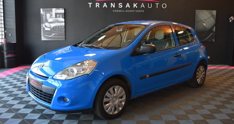 Renault Clio III SOCIETE DCI 75 ECO2 GENERIQUE EURO 5