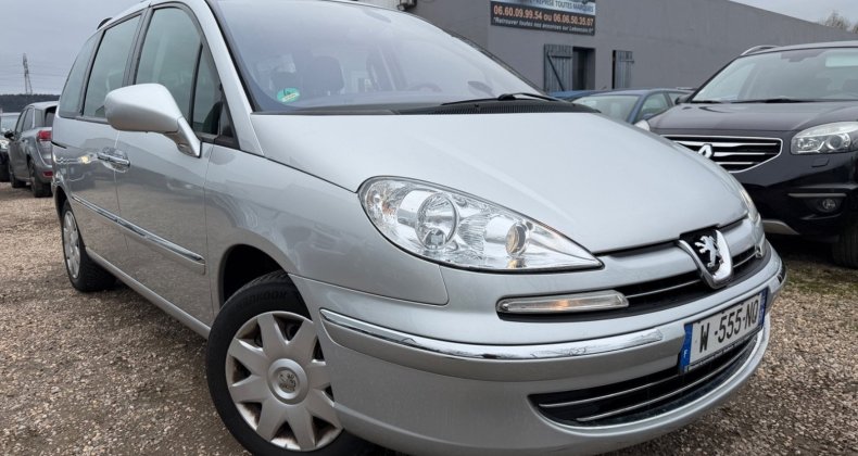 Peugeot 807 2.0 HDI 136 CONFORT