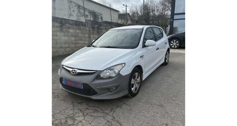 Hyundai i30 1.6 CRDi - 110 2012 BERLINE Creative PHA