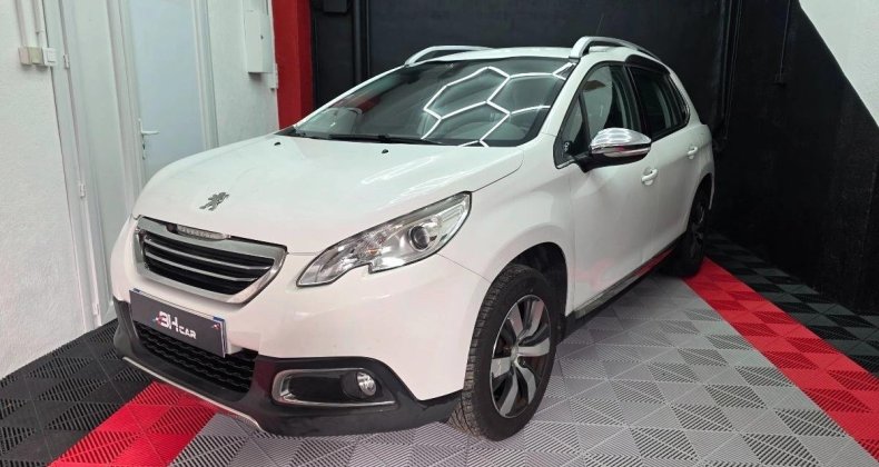 Peugeot 2008 GENERATION-I 1.6 VTI 120 ALLURE