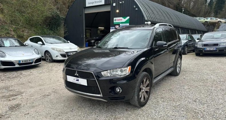 Mitsubishi Outlander 2.2d 156cv 4x4 7 places
