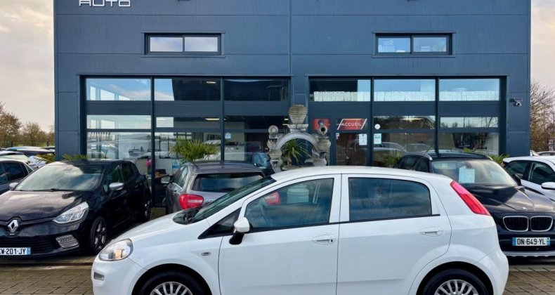 Fiat Punto 1.2 8v 69ch Easy 5p POP