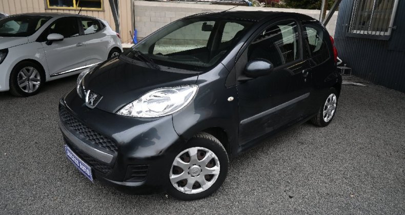 Peugeot 107 1.0e 12V 68ch BLUE LION Trendy