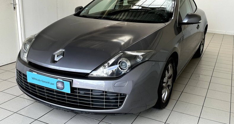 Renault Laguna 2.0 dCi 150ch Black Edition