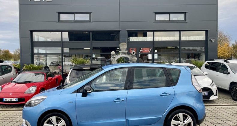 Renault Scenic SCENICIII 1.2 TCe 115ch energy LILITED L