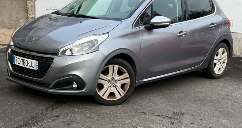 Peugeot 208 1.2 PURETECH 110CH ALLURE BUSINESS S&S 5