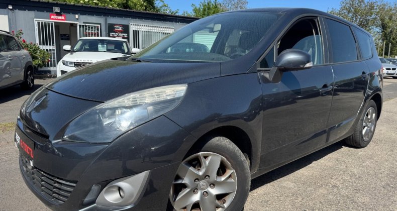 Renault Scenic III 1.9DCi 130CH Grand Carminat Tom-Tom 