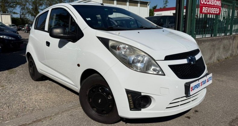 Chevrolet Spark 1.0i 16V 68CH SERIE SPECIALE 2011