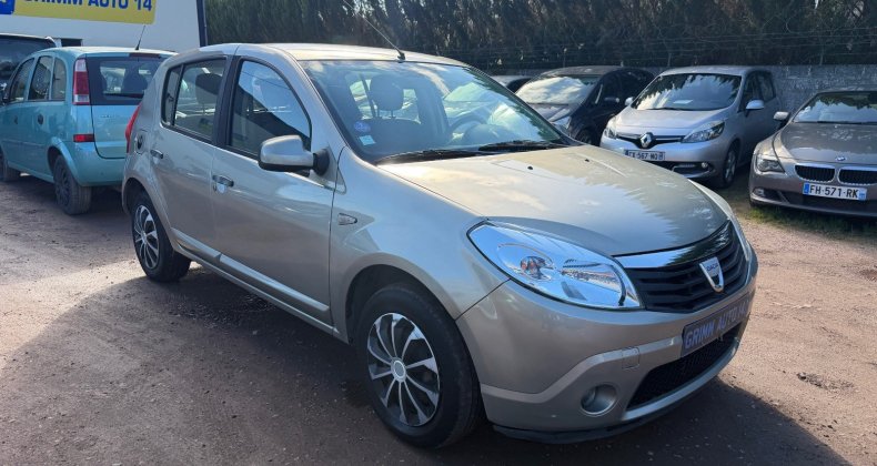 Dacia Sandero 1.4i 75ch Base