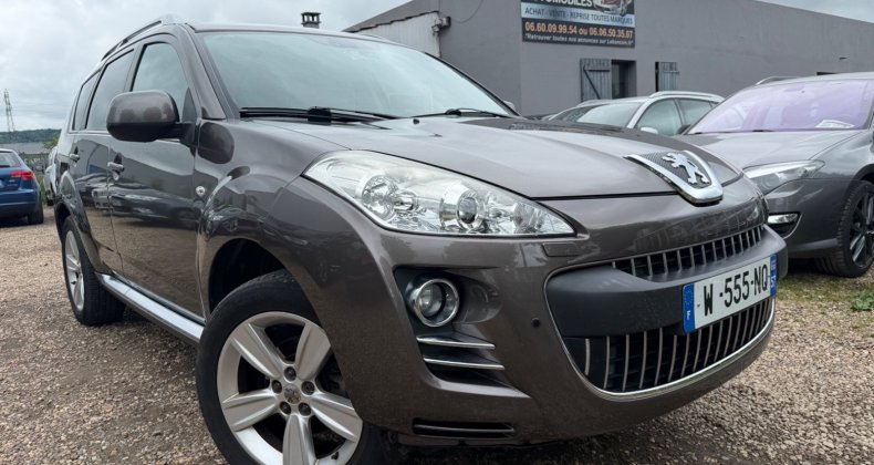 Peugeot 4007 2.2 HDI 156 FÃLINE * CUIR * GPS