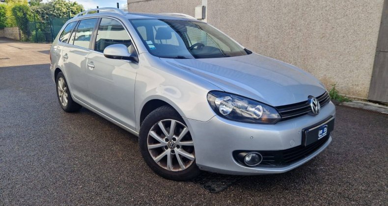 Volkswagen Golf 1.6l TDI 105ch confortline /suivie ok/cl