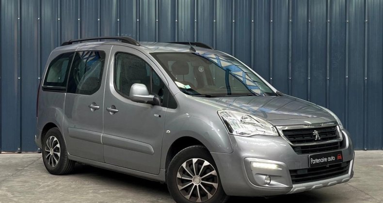 Peugeot Partner COMBI 1.6 HDI 90 PREMIUM - Garantie 1 An