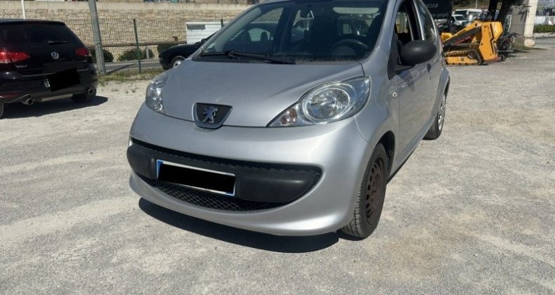 Peugeot 107 1.0 12V URBAN 5P