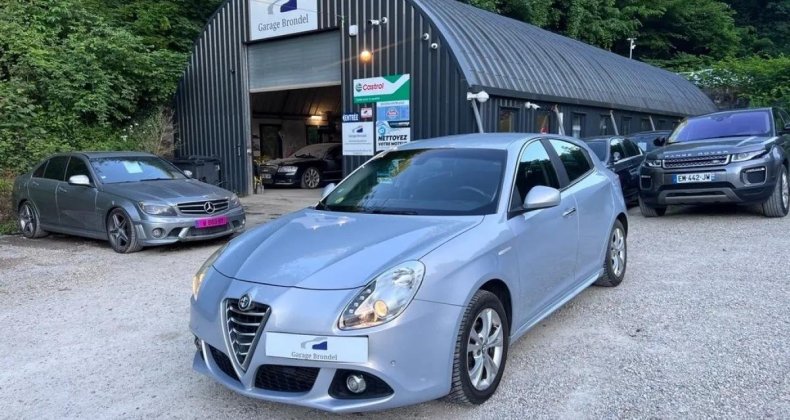 Alfa-romeo Giulietta 1.6 JTDM 105cv Distinctive 3Ã©me Main