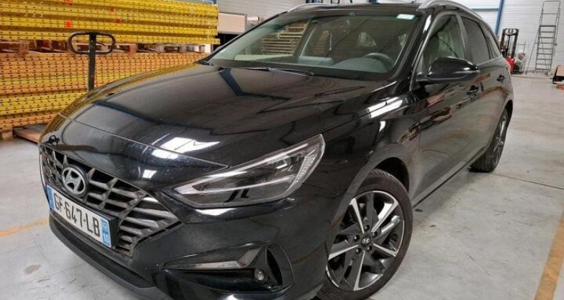 Hyundai i30 SW 1.6 CRDI 115CH CREATIVE sociÃ©tÃ©