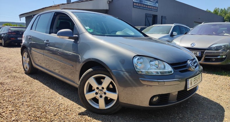 Volkswagen Golf V 1.9 Tdi 105 CH United * SUIVI COMPLET 