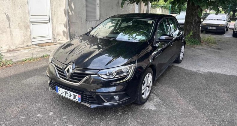 Renault Megane iv tce 140 boÃ®te automatique edc prix t