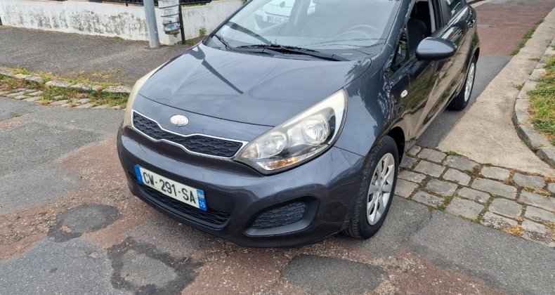 Kia Rio 1.1 isg diesel 75ch active
