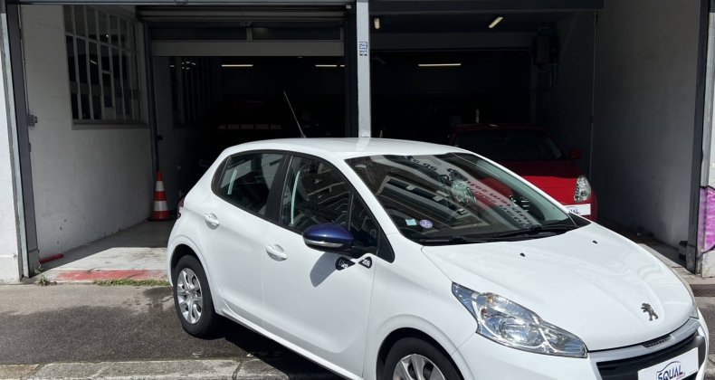 Peugeot 208 1.2 PureTech 68ch Like 5p
