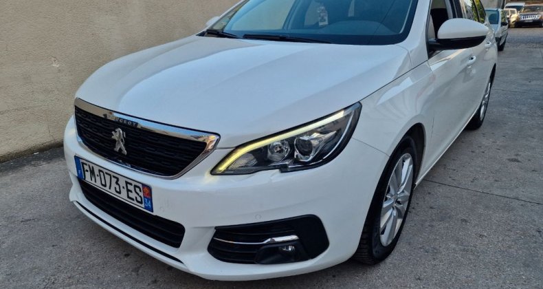 Peugeot 308 SW bluehdi 130ch garantie 12-mois