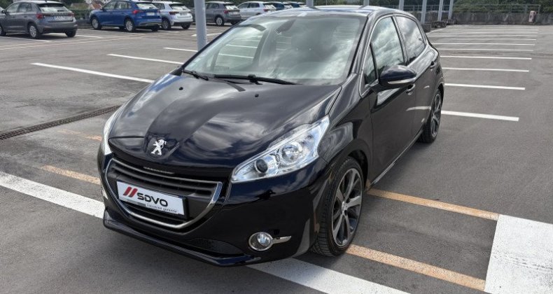 Peugeot 208 1.6 VTI FELINE BA 5P