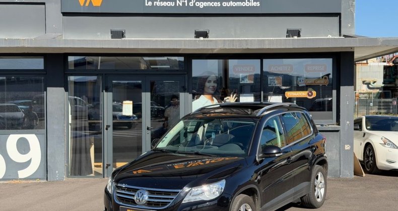Volkswagen Tiguan 2.0 TDI 140 CARAT 4MOTION TOIT OUVRANT 2