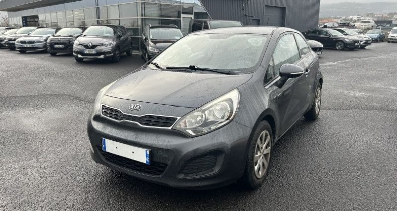 Kia Rio 1.2 STYLE 3P