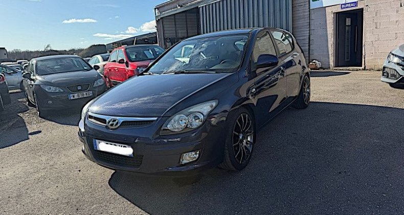 Hyundai i30 1.6 MPI 126cv