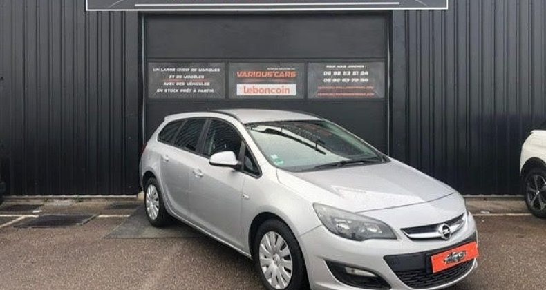 Opel Astra SPORTS TOURER COMBI 1.7 DIESEL 110 CV