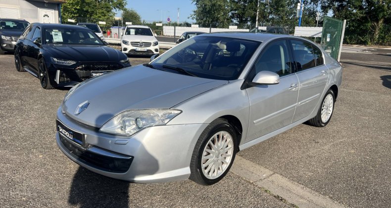 Renault Laguna III 2.0 DCI 150ch BV6 118,000Kms ClimAut