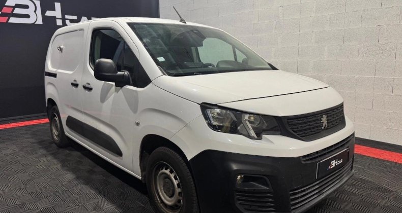Peugeot Partner Vu FOURGON 1.2 PURETECH 110 650KG L1 M S