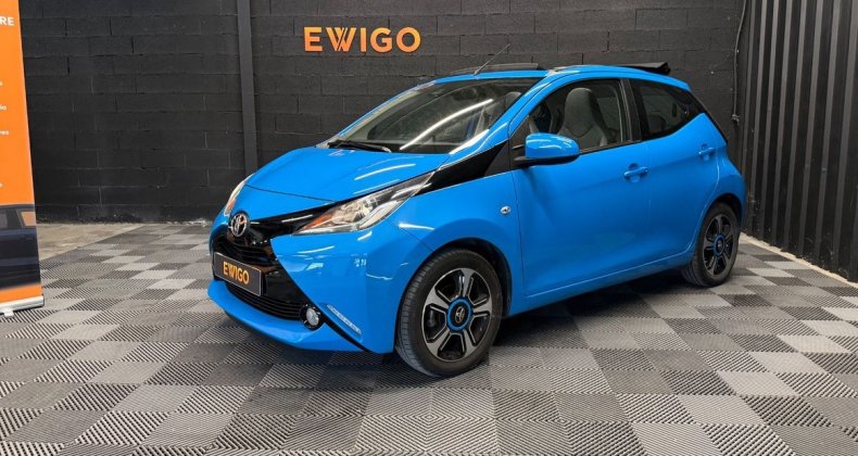 Toyota Aygo 1.0 VVTI 70 X-WAVe