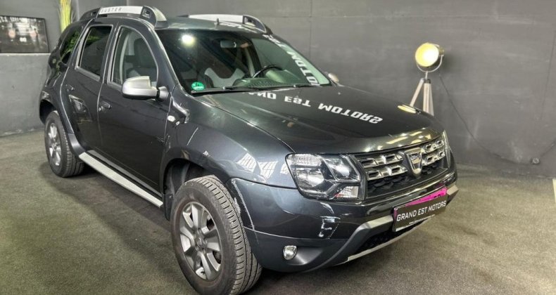 Dacia Duster 1.5 DCI 110cv attelage GPS camera de rec