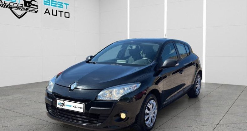 Renault Megane III 1.6 16V 110CH TOMTOM EDITION ECOÂ² Ã