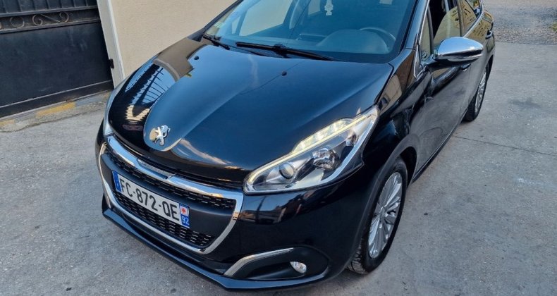 Peugeot 208 essence 110ch s&s allure boite automatiq