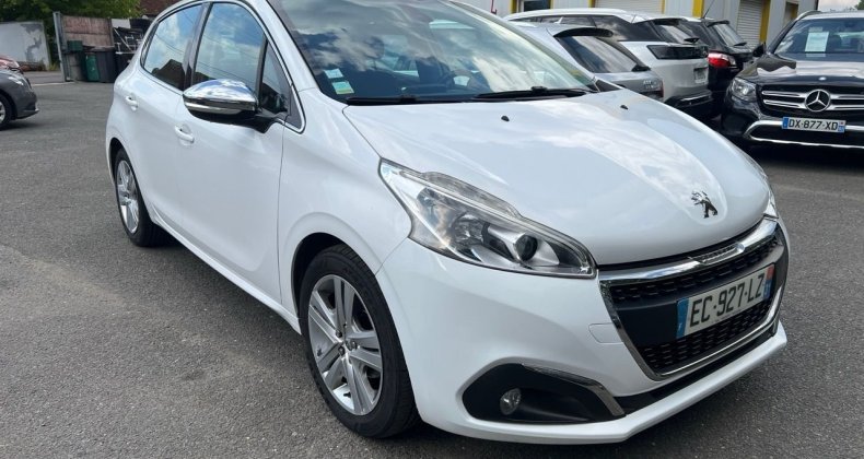 Peugeot 208 1.6 BLUEHDI 100CH ALLURE BUSINESS S&S 5P