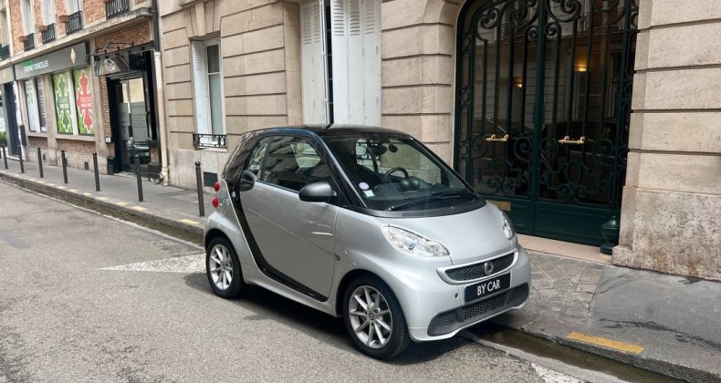 Smart Fortwo CoupÃ© Passion 71Ch MHD- TOIT PANORAMIQU